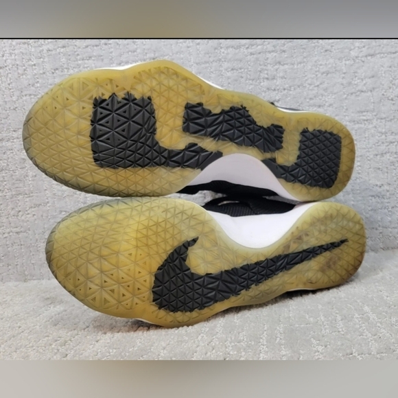 NIKE Zoom Lebron Solider XI 11 TB 943155-003 Men's Size 12 Black Sneakers - Picture 10 of 10